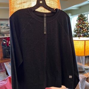 Vuori women’s creek long sleeve